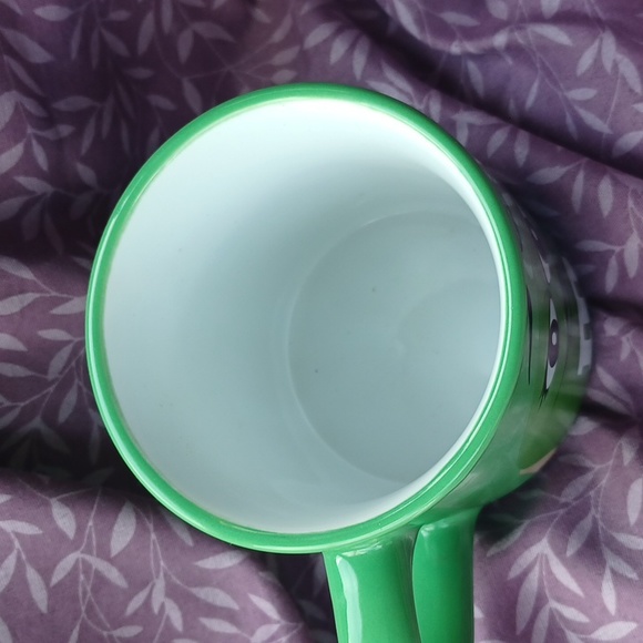 🍀Green M&M mug (012624B). - Picture 4 of 4